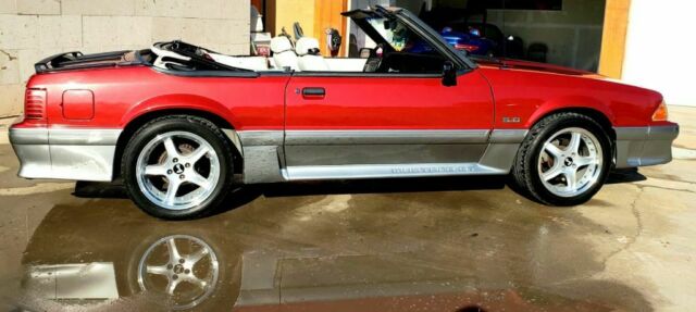 1991 Ford Mustang GT CONVERTIBLE
