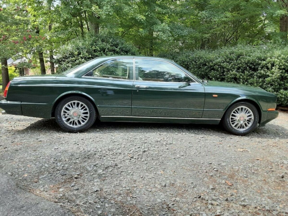 1993 Bentley Continental R green piping
