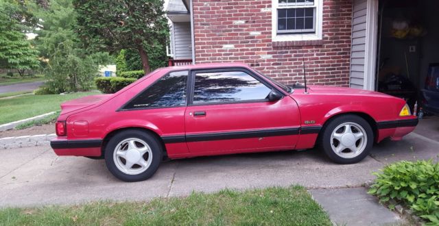 1993 Ford Mustang 2DR