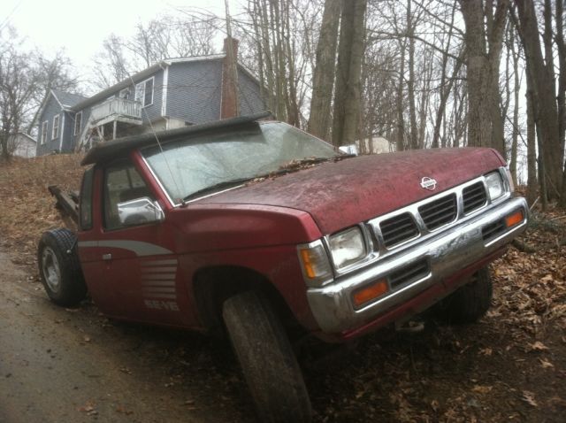 93 Nissan parts truck v6 4x4 automatic engine and trans good for sale