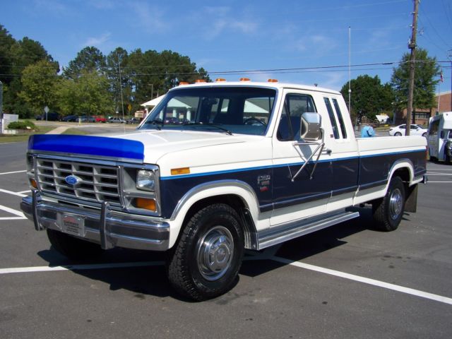 1986 Ford F-250 1-OWNER 91K 3/4 TON 90 PHOTOS IN OUR SHOWROOM UNIT