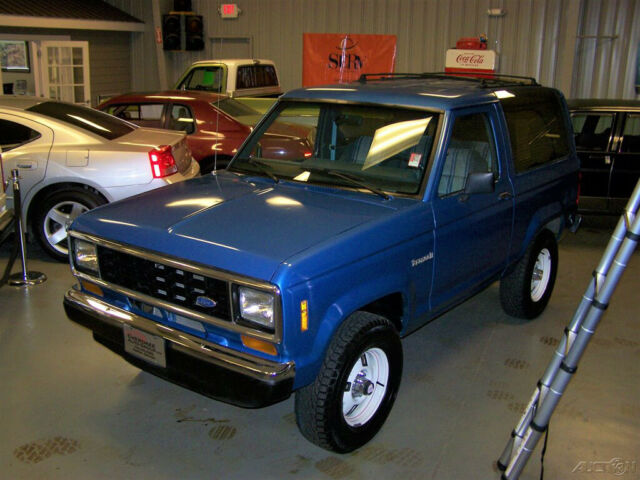 1987 Ford Bronco II 1-OWNER XLT 4X4 2.9L V6 5-SPEED VERY ORIGINAL WAGON