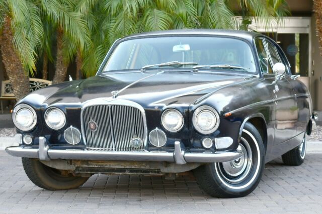 1967 Jaguar 420 G