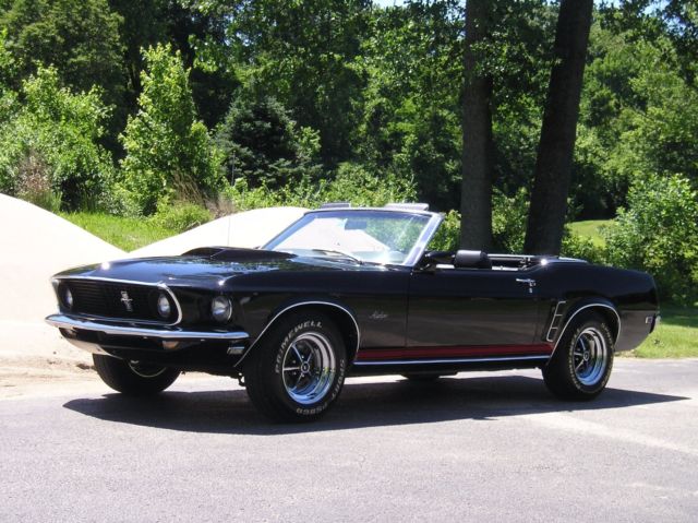 1969 Ford Mustang CONVERTIBLE