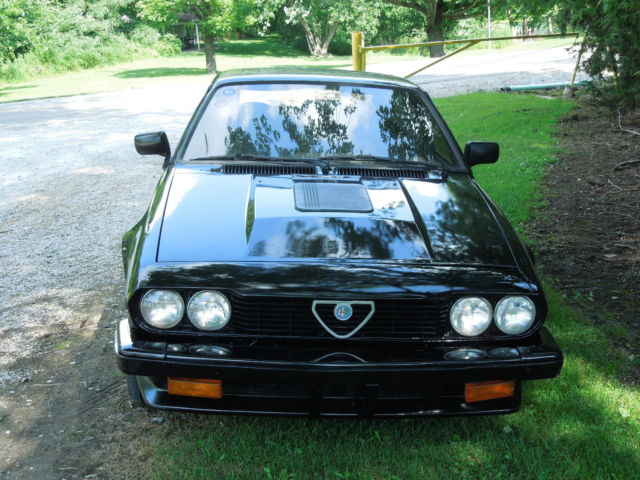1985 Alfa Romeo GTV GTV6