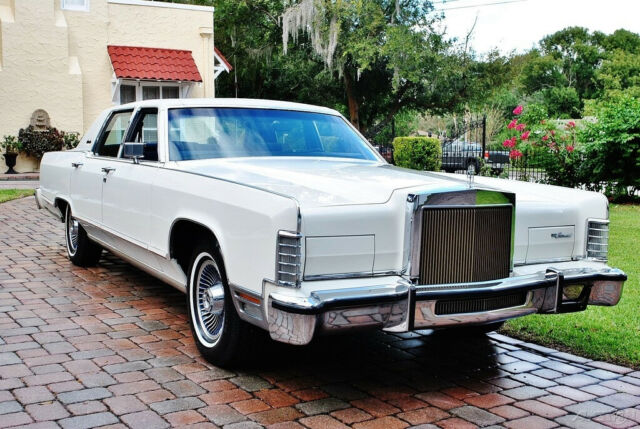 1979 Lincoln Continental 1979 Lincoln Continental Collectors Series LOW MILES