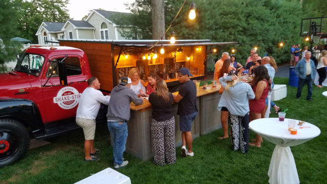 Bar Truck, Booze Truck, Cocktail Truck, Beer Truck, Mobile Bar for sale: photos, technical ...