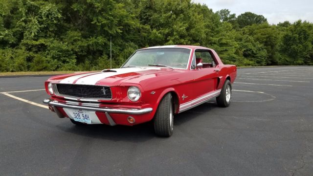 1966 Ford Mustang GT TRIM