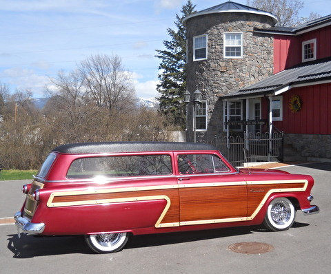 1953 Ford Ranchwagon Custom wood trim