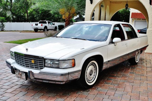 1993 Cadillac Fleetwood only 56k Miles Immaculate Condition