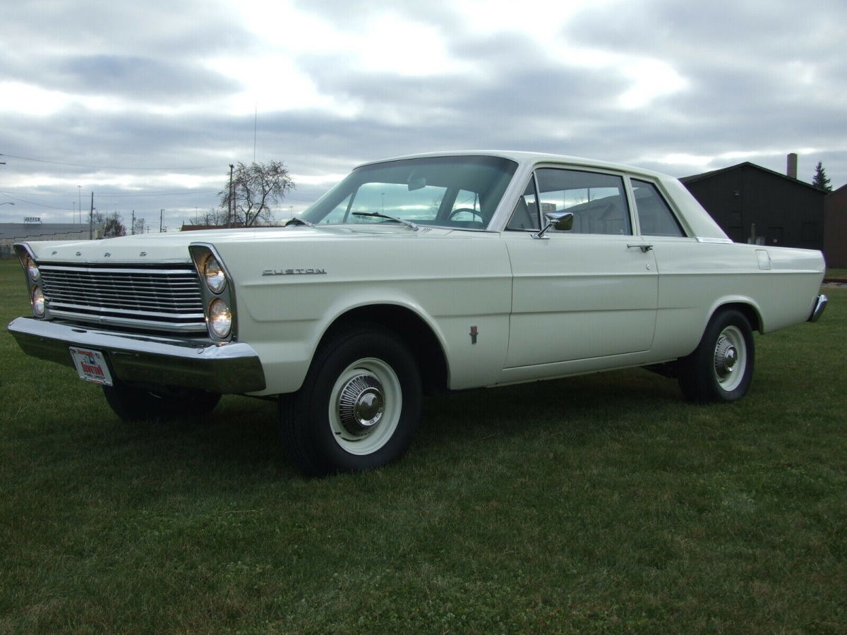 1965 Ford Custom 390
