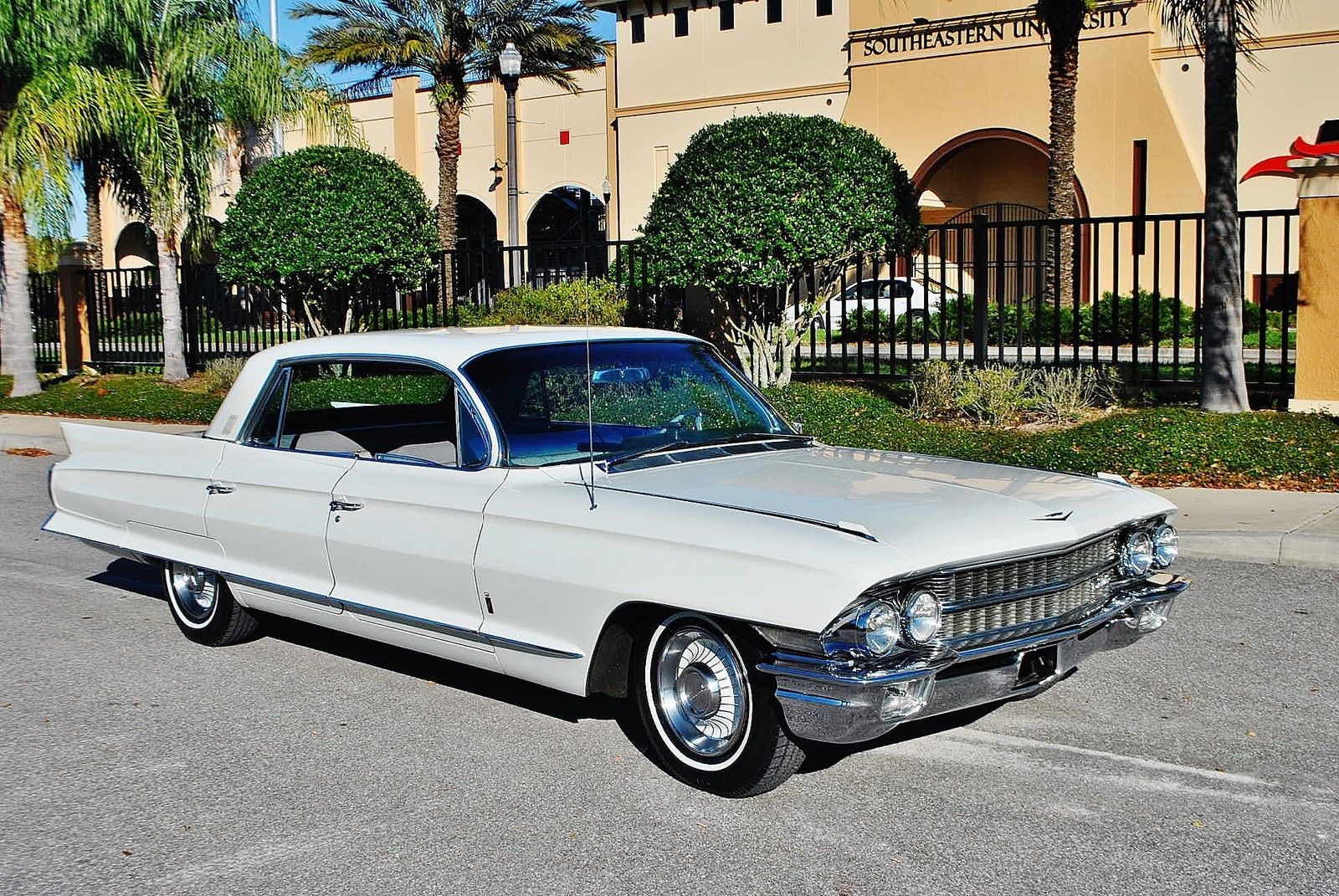 1962 Cadillac Fleetwood 100% MINT ORIGINAL EVEN COLD A/C LOOK.