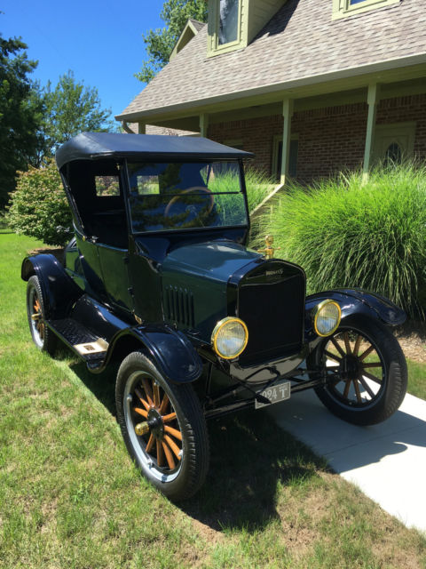 1924 Ford Model T Runabout