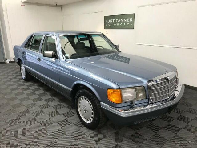 1987 Mercedes-Benz 400-Series 60,883 ORIGINAL MILES FROM NEW.