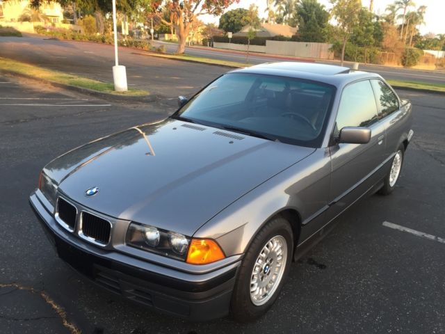 1992 BMW 3-Series IS