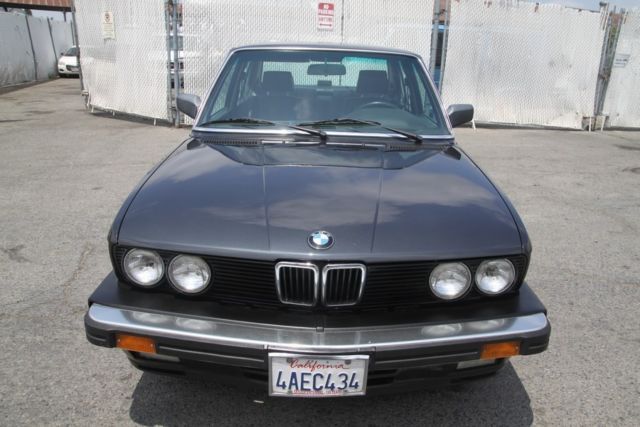 1987 BMW 5-Series iS