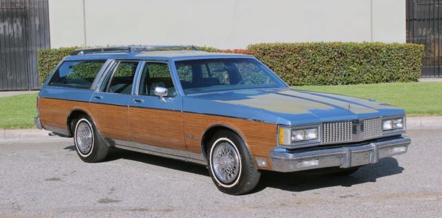 1988 Oldsmobile Custom Cruiser "Woody" Wagon, California One Owner