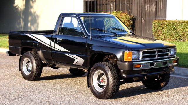 1988 Toyota Pickup 4x4 Two Owner, 100% Rust Free, California Original