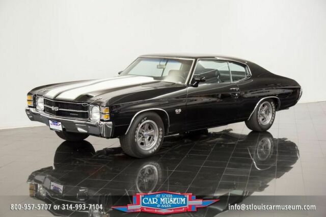 1971 Chevrolet Chevelle SS454 Sport Coupe --
