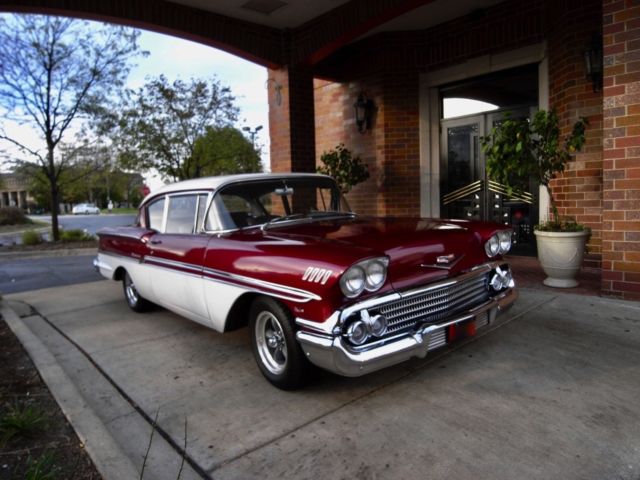 1958 Chevrolet Bel Air/150/210 Re trimmed by designer in neutral colour