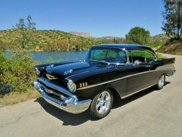 1957 Chevrolet Bel Air/150/210 Sports Coupe with Gold