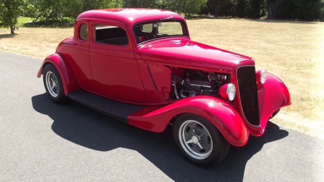 1934 Ford CHOPPED FIVE WINDOW COUPE CHOPPED FIVE WINDOW COUPE