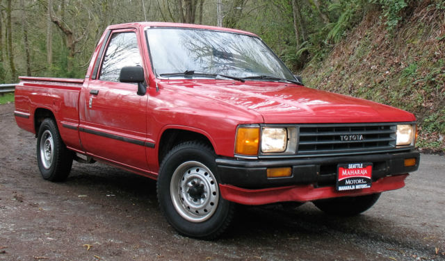 1987 Toyota Other Clean Rare Toyota Pickup Truck 22R Engine 4 speed