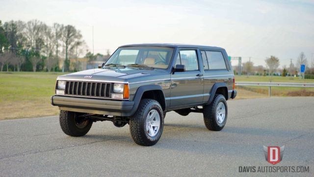 1986 Jeep Cherokee ALL NEW SUSPENSION, PAINT, TIRES, SERVICES