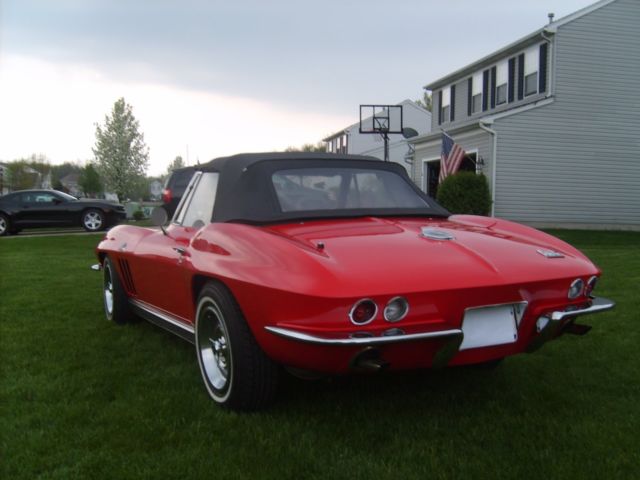 1966 Chevrolet Corvette standard