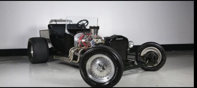 1923 Ford Model T Black with Green pin-striping