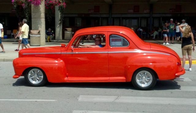 1948 Ford Coupe  Coupe 2 door
