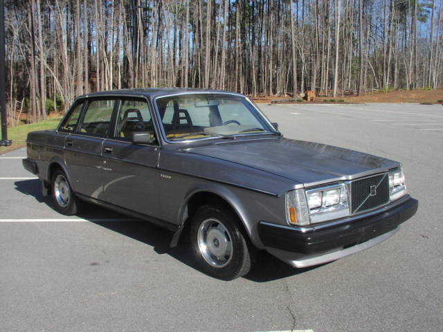 1985 Volvo 240 DL