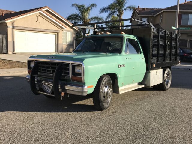 1984 Dodge D-350 5.9L V8 Stake-Bed 1 Ton Dually PickUp Truck