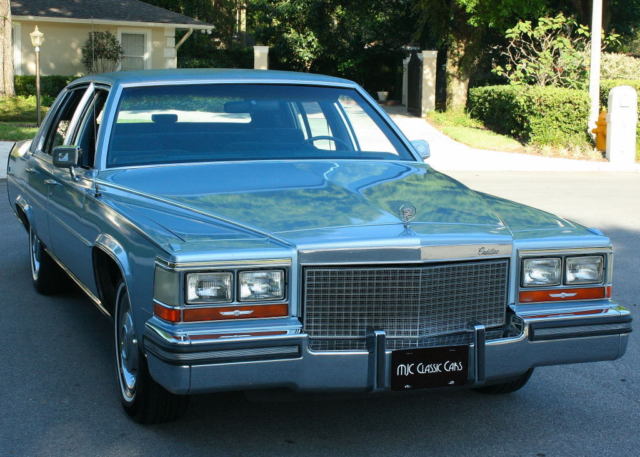 1988 Cadillac Brougham TWO OWNER - MINT - 5.0L V-8 - 60K MILES