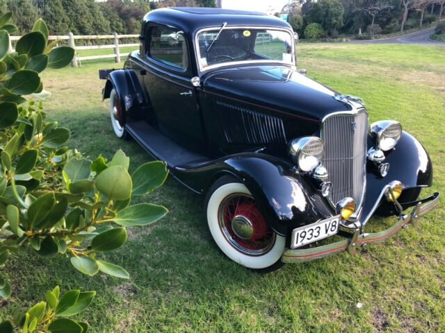 1933 Ford Coupe Three Window Coupe