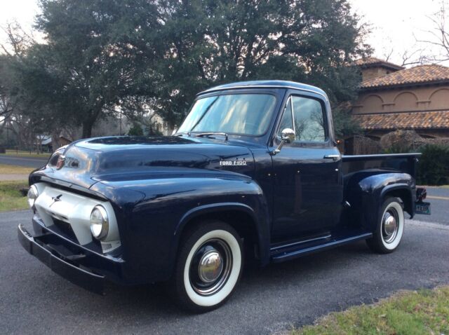 1954 Ford F-100 Deluxe