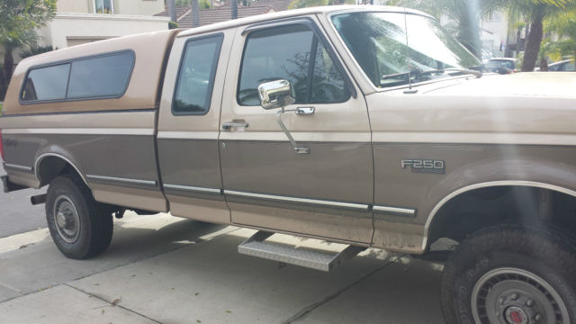 1993 Ford F-250 XL Extended Cab Pickup 2-Door