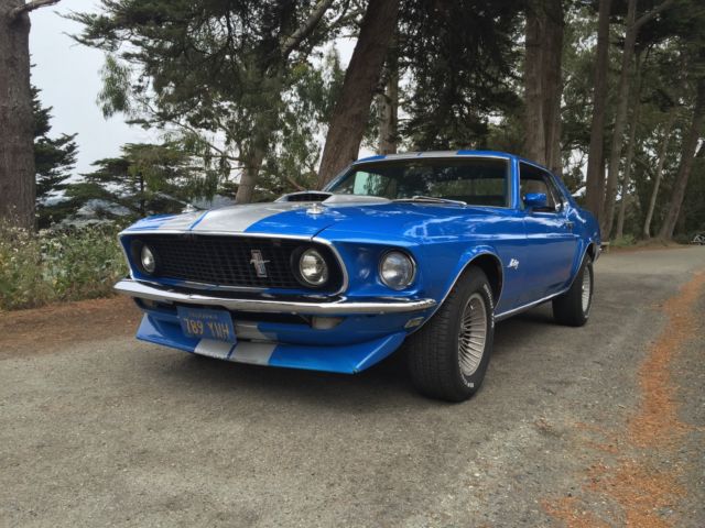 1969 Ford Mustang COUPE
