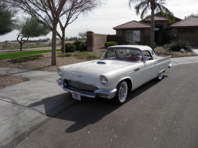 1957 Ford Thunderbird coupe