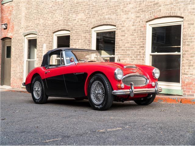1967 Austin Healey 3000 Well Executed & Thoughtful Modifications