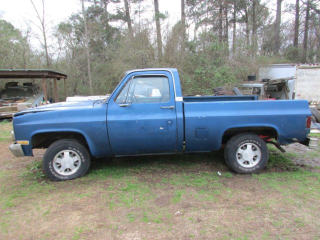 1981 GMC Sierra 1500 Classic 1981 Short Bed pick up parts or project tr