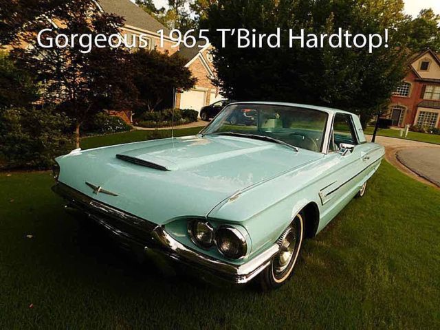 1965 Ford Thunderbird Turquoise
