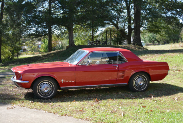 1967 Ford Mustang PONY W/AIR CONDITIONING