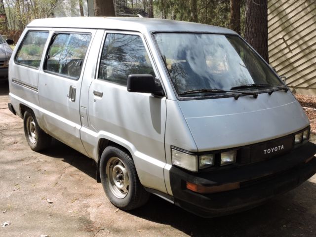 1986 Toyota Van Cargo