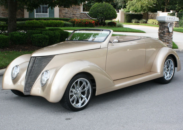 1937 Ford ROADSTER - HIGH END BUILD LS1 & BAGGED - A/C - 800 MI