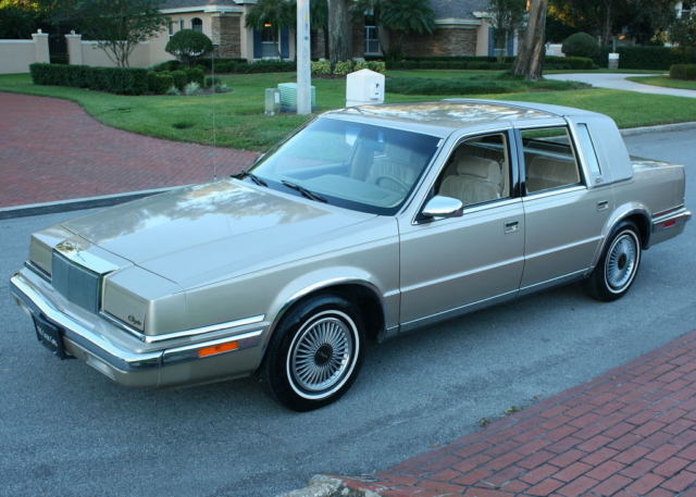 1991 Chrysler New Yorker FIFTH AVENUE - ONE OWNER - 46K M