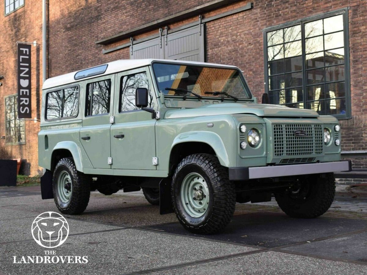 1984 Land Rover Defender Puma 2015