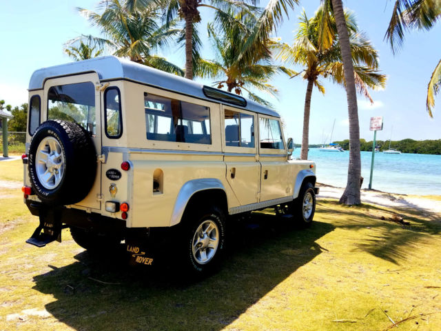 LAND ROVER DEFENDER 110 LEFT HAND DRIVE + A/C for sale: photos