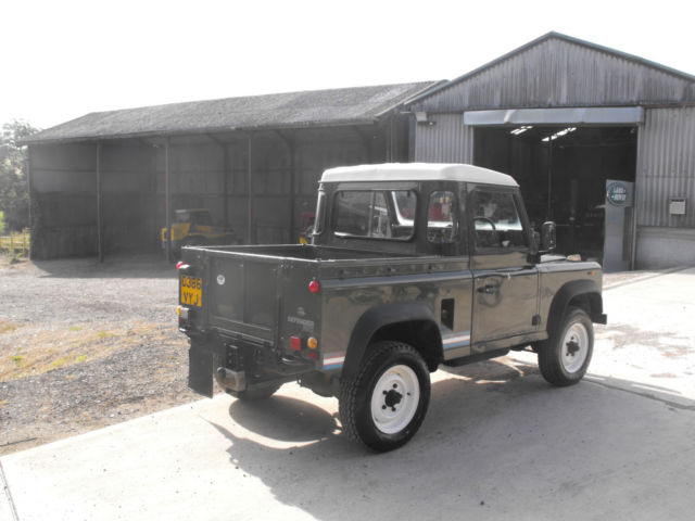 1980 Land Rover Defender pickup