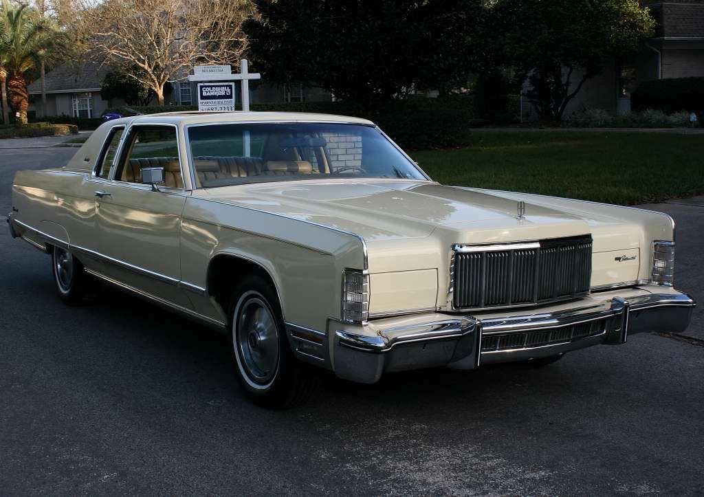 1976 Lincoln Town Car TOWN COUPE - MOONROOF - 51K MILES